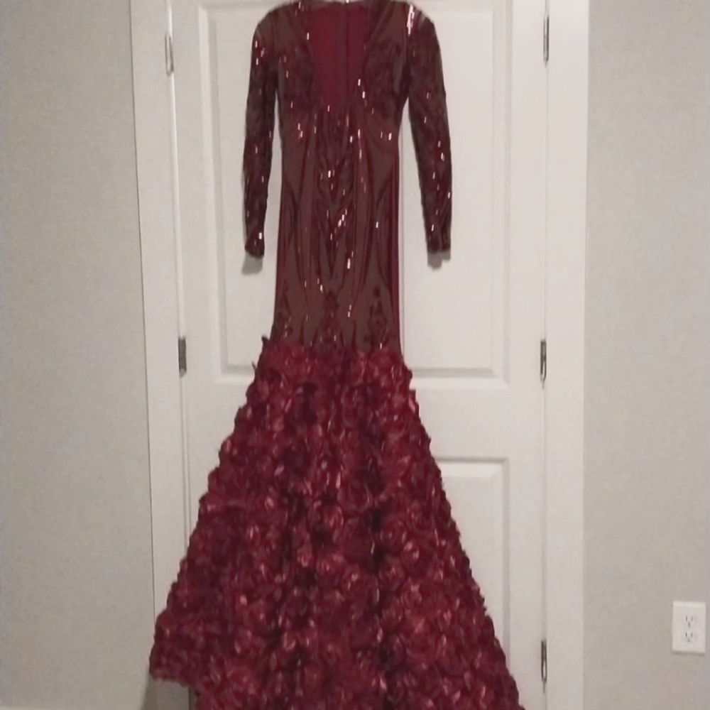 Once worn prom dress (2023), custom made, size 0, cranberry red in color